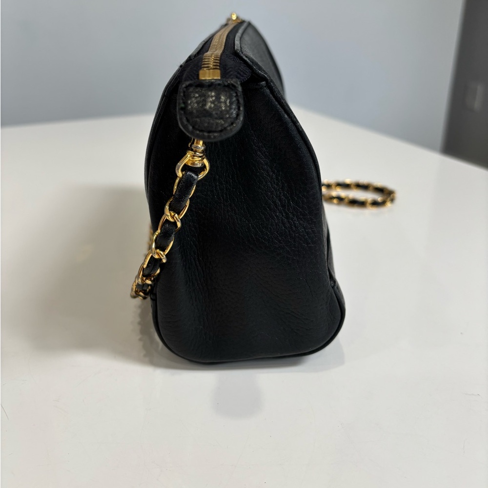 MCM Vintage Black Pebbled Leather Chain Crossbody Bag Gold Hardware - Picture 6 of 13